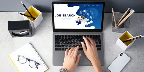 Top 5 online teaching jobs in Pakistan for 2024, including tutoring, language instruction, STEM education, and course creation opportunities